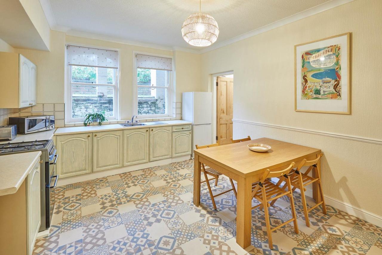 Host & Stay - The Garden Flat Scarborough Exteriör bild